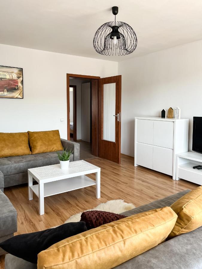 Uroczy Apartament Pod Skarpą Wadowice Zewnętrze zdjęcie